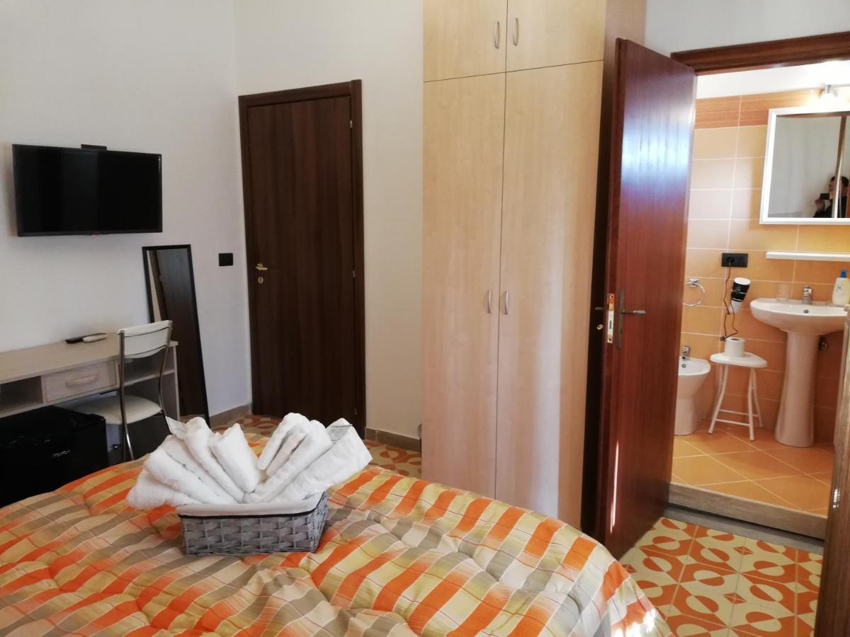 B&B Centrum Пальми Экстерьер фото